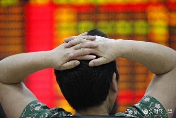 高周转下的碧桂园：负债攀升+大举拿地+押宝三四