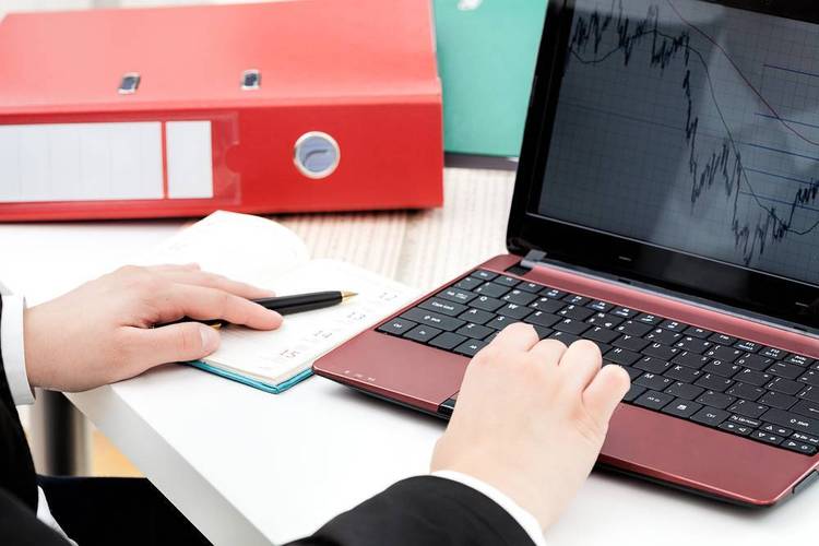 债券净额清算业务的费用（债券清算员）