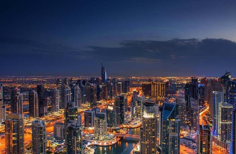 中煤能源是大盘蓝筹股吗（各行业蓝筹股）